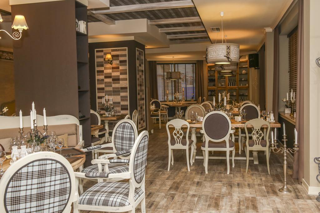 Hotel Nove Svishtov Ngoại thất bức ảnh