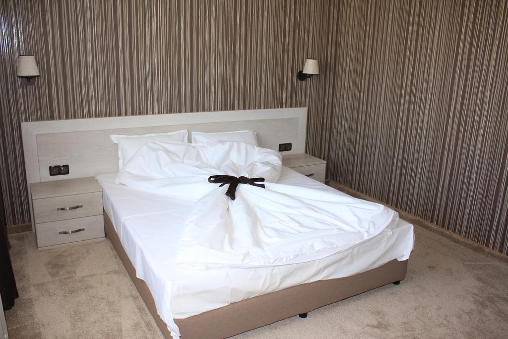 Hotel Nove Svishtov Ngoại thất bức ảnh