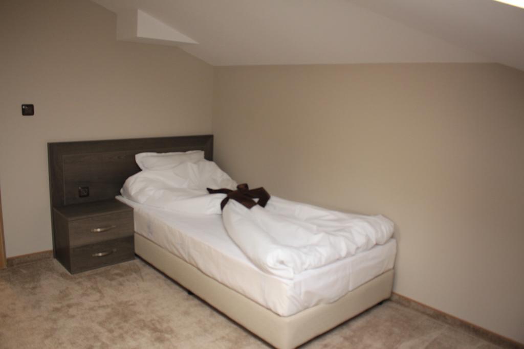 Hotel Nove Svishtov Phòng bức ảnh