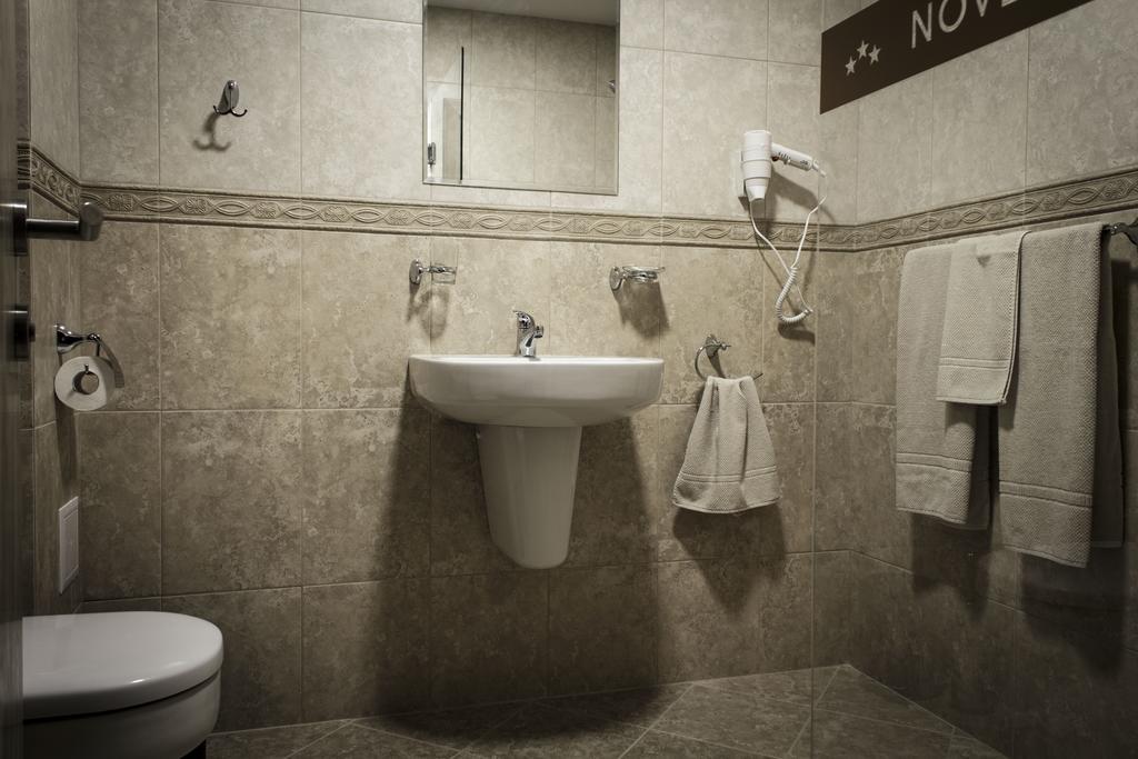 Hotel Nove Svishtov Phòng bức ảnh